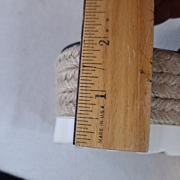 C Comfort est. 1946 Espadrilles Womens 7M Studded Platform White Faux Leather - Picture 9 of 10